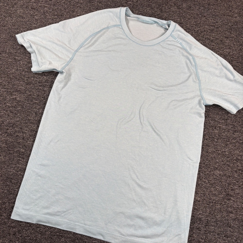 Lululemon Swiftly Tech Short Sleeve Womens M Light Blue Heathered Workout Tee
